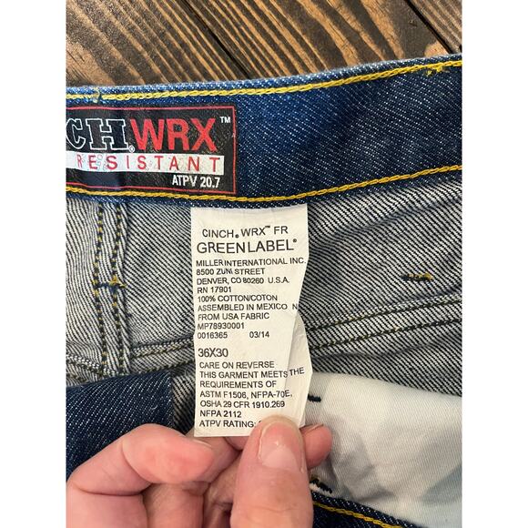 Cinch Men's Bootcut FR Work Jeans - Dark Blue - Picture 3 of 12